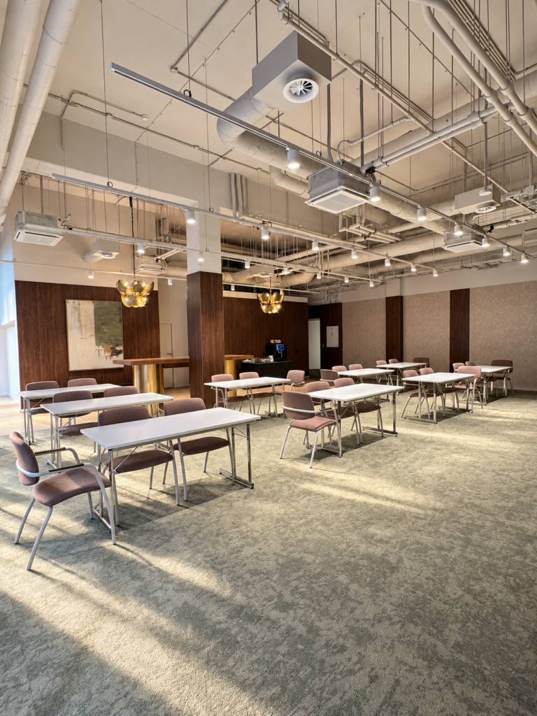 Novotel Tallinn's new Tamm conference room with theatre-style seating and a large LED screen